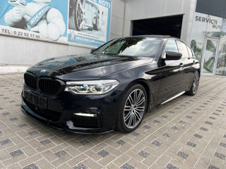 BMW 5 Series foto 2