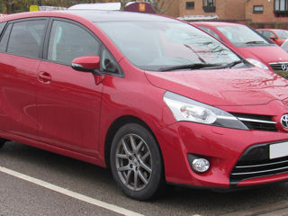 Toyota Verso foto 7