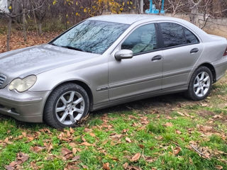 Mercedes C-Class