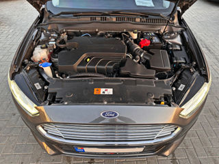 Ford Mondeo foto 18