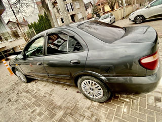 Nissan Almera