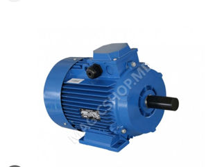 Motor 3 kw 900 rotații 220V