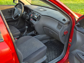 KIA Rio foto 5