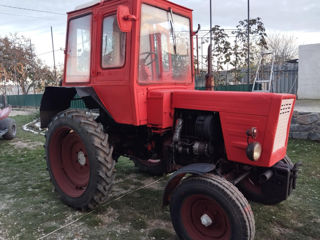 Tractor T-25