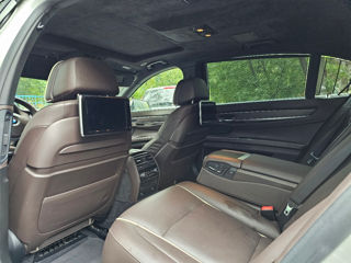 BMW 7 Series foto 5