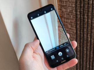 Vind Huawei Y7 2019 ideal doar nu lucreaza cartela sim in rest lucreaza 100% ca tablete se foloseste foto 4
