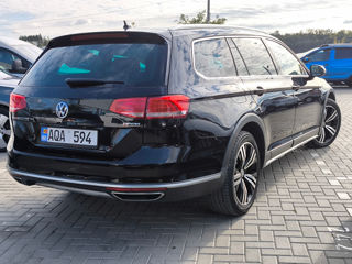 Volkswagen Passat foto 3