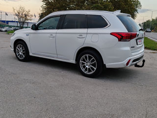 Mitsubishi Outlander foto 19