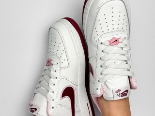 Nike WMNS Air Force 1 Low Valentines Day foto 2