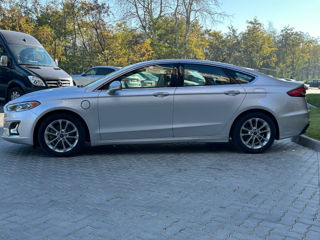 Ford Fusion foto 8