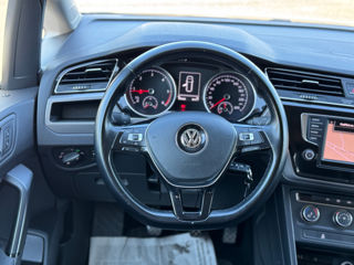 Volkswagen Touran foto 16