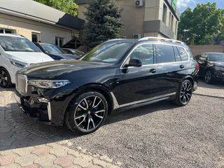 BMW X7 foto 3