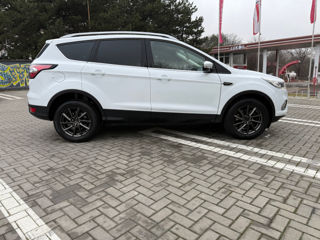 Ford Kuga foto 5