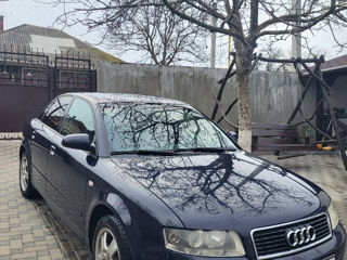 Audi A4 foto 2