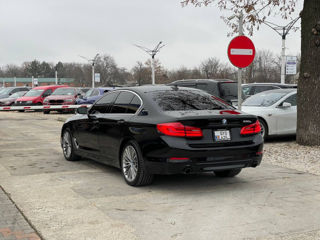 BMW 5 Series foto 3