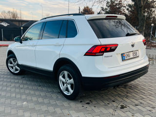 Volkswagen Tiguan foto 3