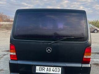 Mercedes Vito foto 2