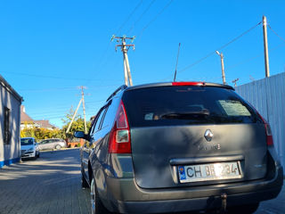 Renault Megane foto 2