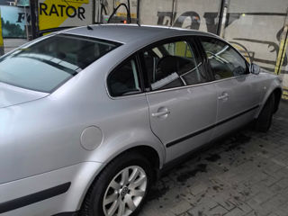 Volkswagen Passat foto 3