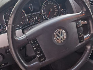 Volkswagen Touareg foto 6