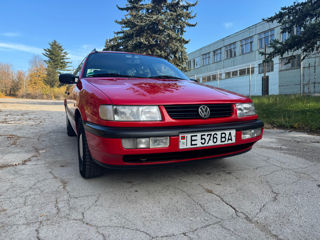 Volkswagen Passat foto 2