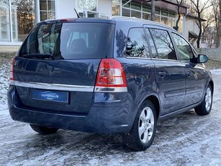 Opel Zafira foto 5