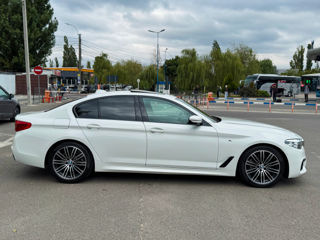 BMW 5 Series foto 4