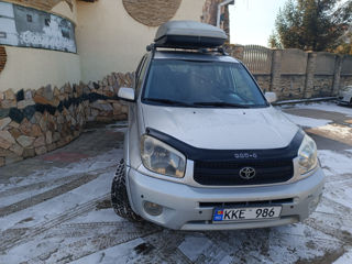 Toyota Rav 4 foto 4