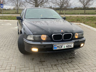 BMW 5 Series foto 5