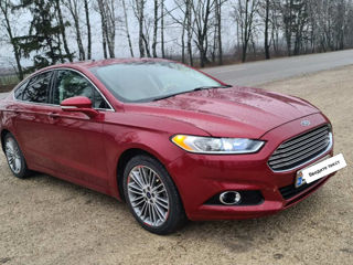 Ford Fusion foto 4