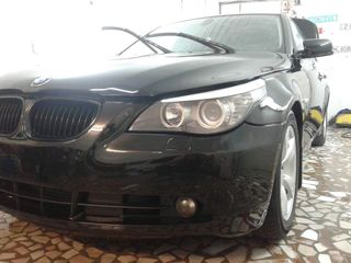 BMW 5 Series foto 5