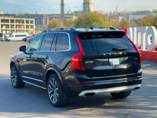 Volvo XC90 foto 7