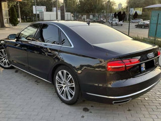 Audi A8 foto 4