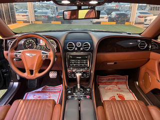 Bentley Continental Flying Spur foto 15