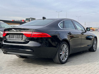 Jaguar Xf foto 3