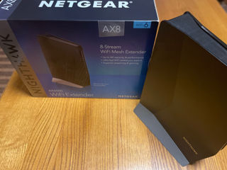 Netgear Nighthawk EAX80 Dual Band IEEE 802.11ax 5.86 Gbit/s Wireless Range Extender