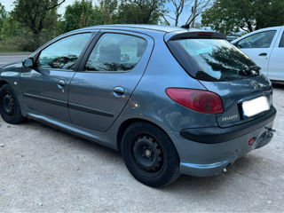 Peugeot 206 foto 5