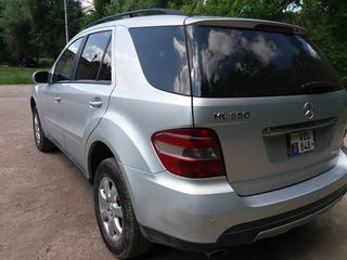 Mercedes ML Class foto 4