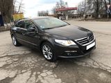 Volkswagen Passat CC foto 1