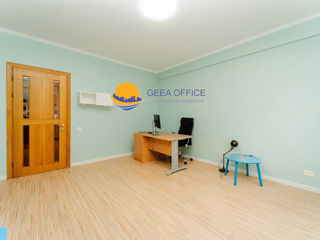 Apartament cu 3 camere, 82 m², Centru, Chișinău foto 11