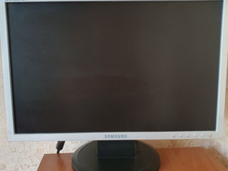 19" Монитор Samsung SyncMaster 923NW, 1440x900, 75 Гц.