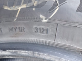 215 60 R17 Goodyear foto 4