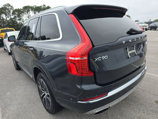 Volvo XC90 foto 6