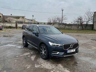 Volvo XC60 foto 2