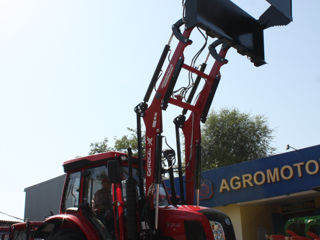 Incarcator frontal 4.3m-1000kg 4.5-1600 kg (tractor Dong Feng) foto 2