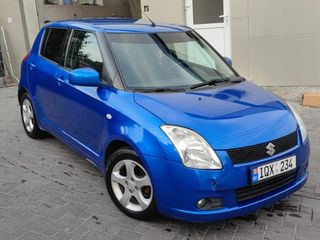 Suzuki Swift foto 2