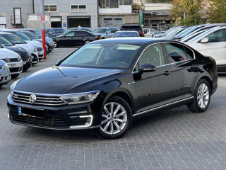 Volkswagen Passat foto 4