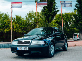 Chirie auto авто прокат  rent  car moldova 24/24 foto 7