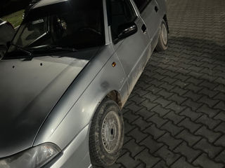 Daewoo Nexia foto 2