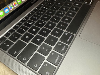 MacBook Air 2020 foto 7